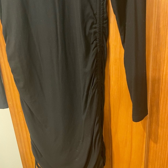 Long Sleeve Drawsting Dress - Picture 2 of 3